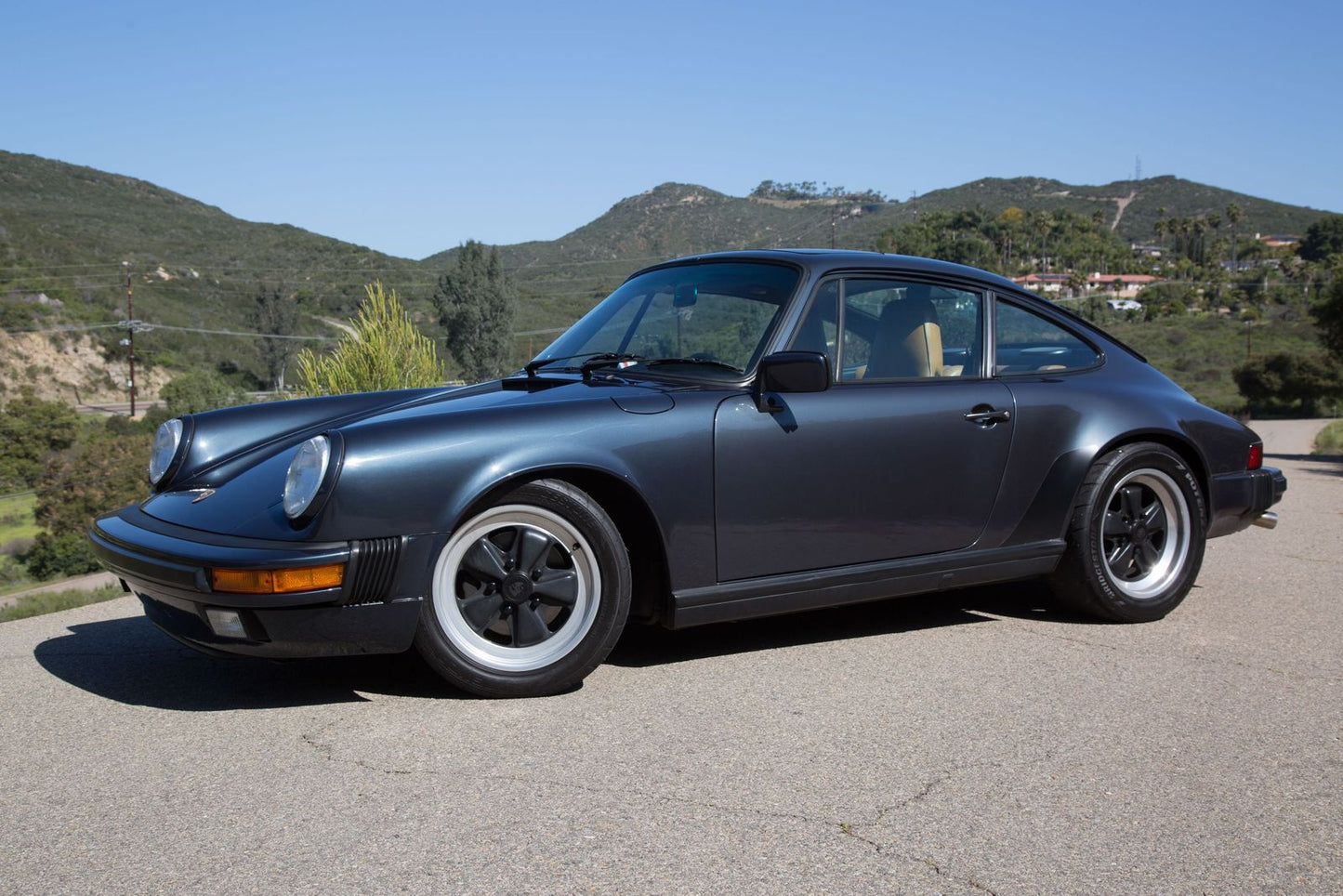 1988 Porsche Carrera